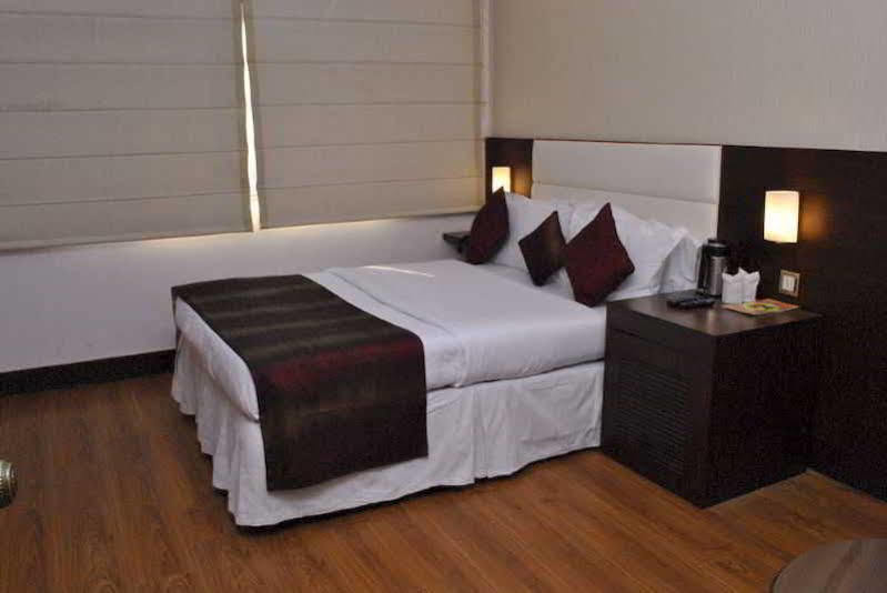 Jukaso Inn Pragati Maidan New Delhi Bagian luar foto